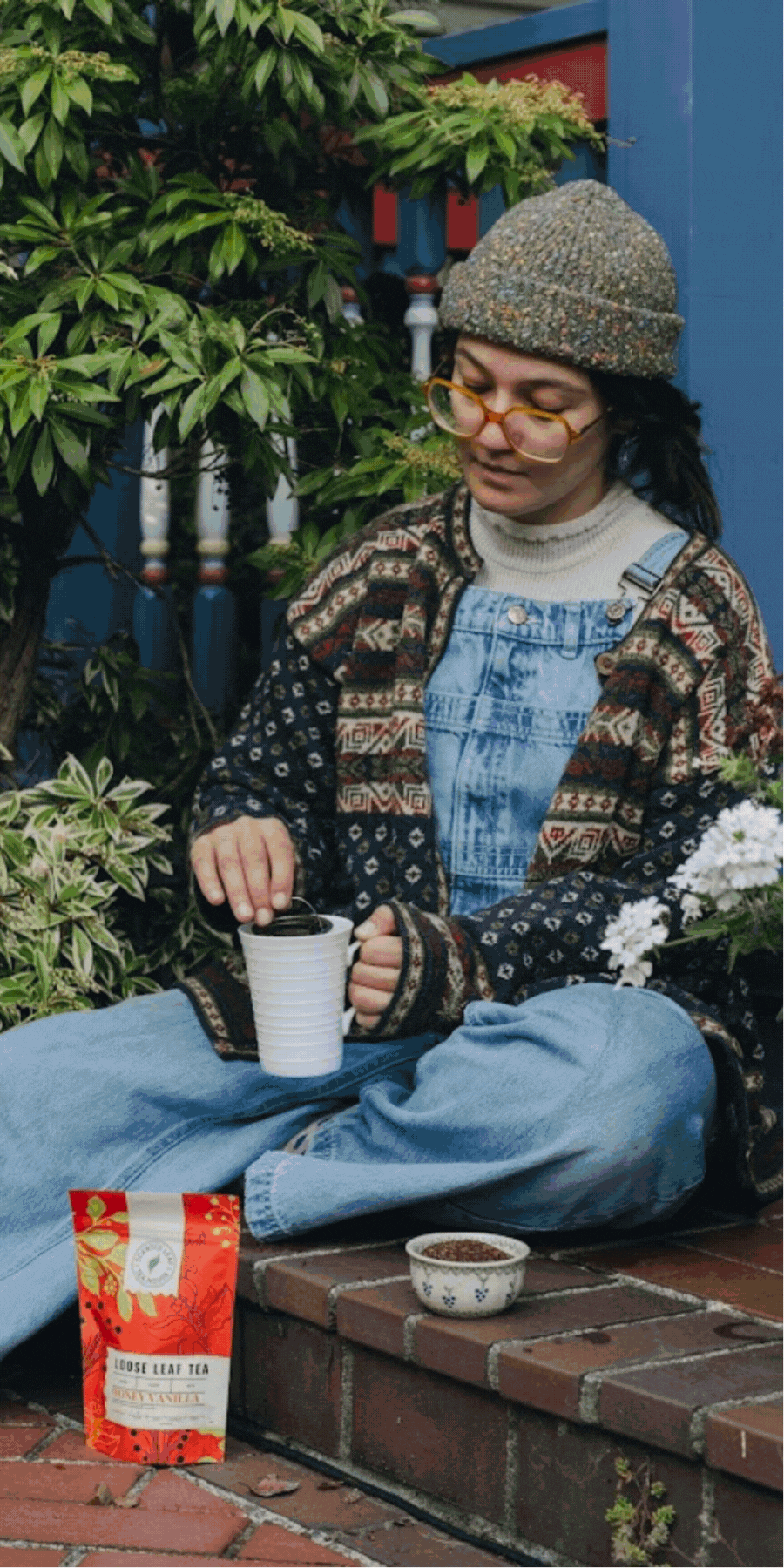 People drinking teas